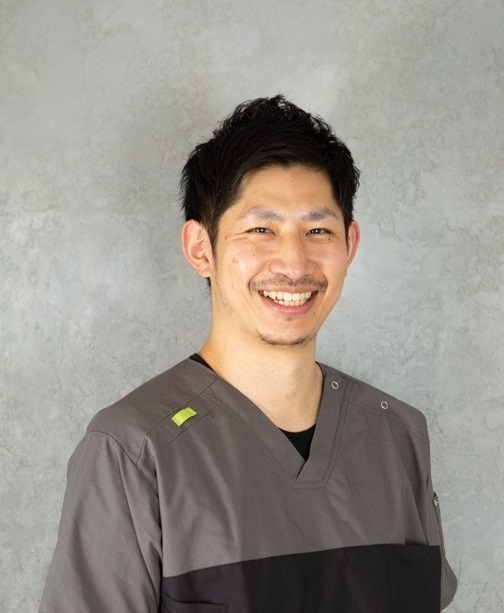 ヨクミル相談医師である村井 峻悟医師の写真