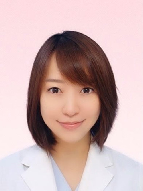 ヨクミル相談医師である桑原 彩乃医師の写真