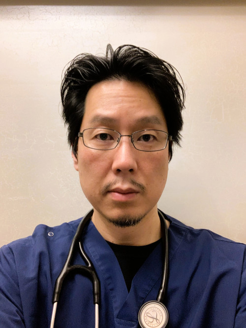 ヨクミル相談医師である松村　成一医師の写真